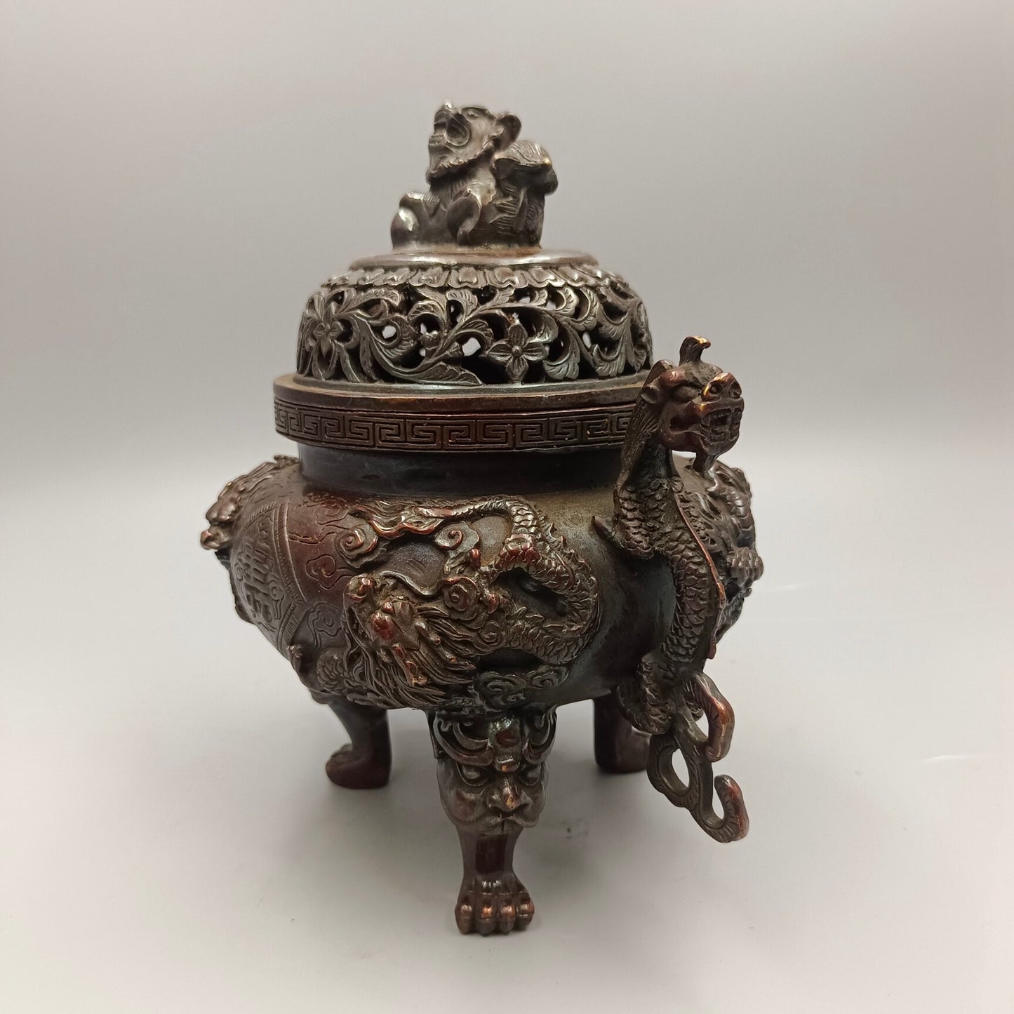 Chinese Antique Double Dragon Fushou Stove, Lion Lid Stove, Copper Smoke Incense Stove