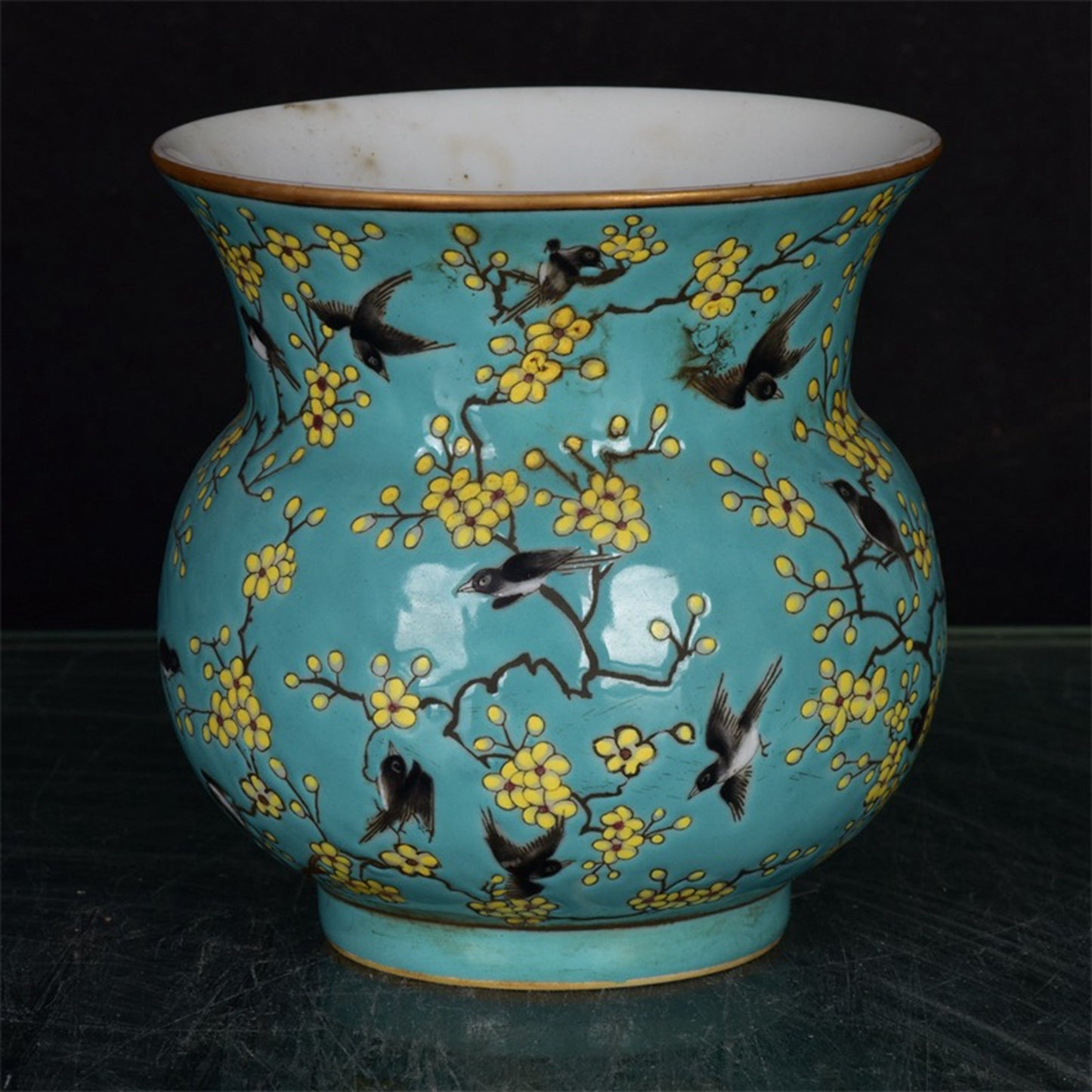 Chinese Antique Blue Glazed Powder Colored Pleasant Eyebrow with Golden Flower Drum Pattern