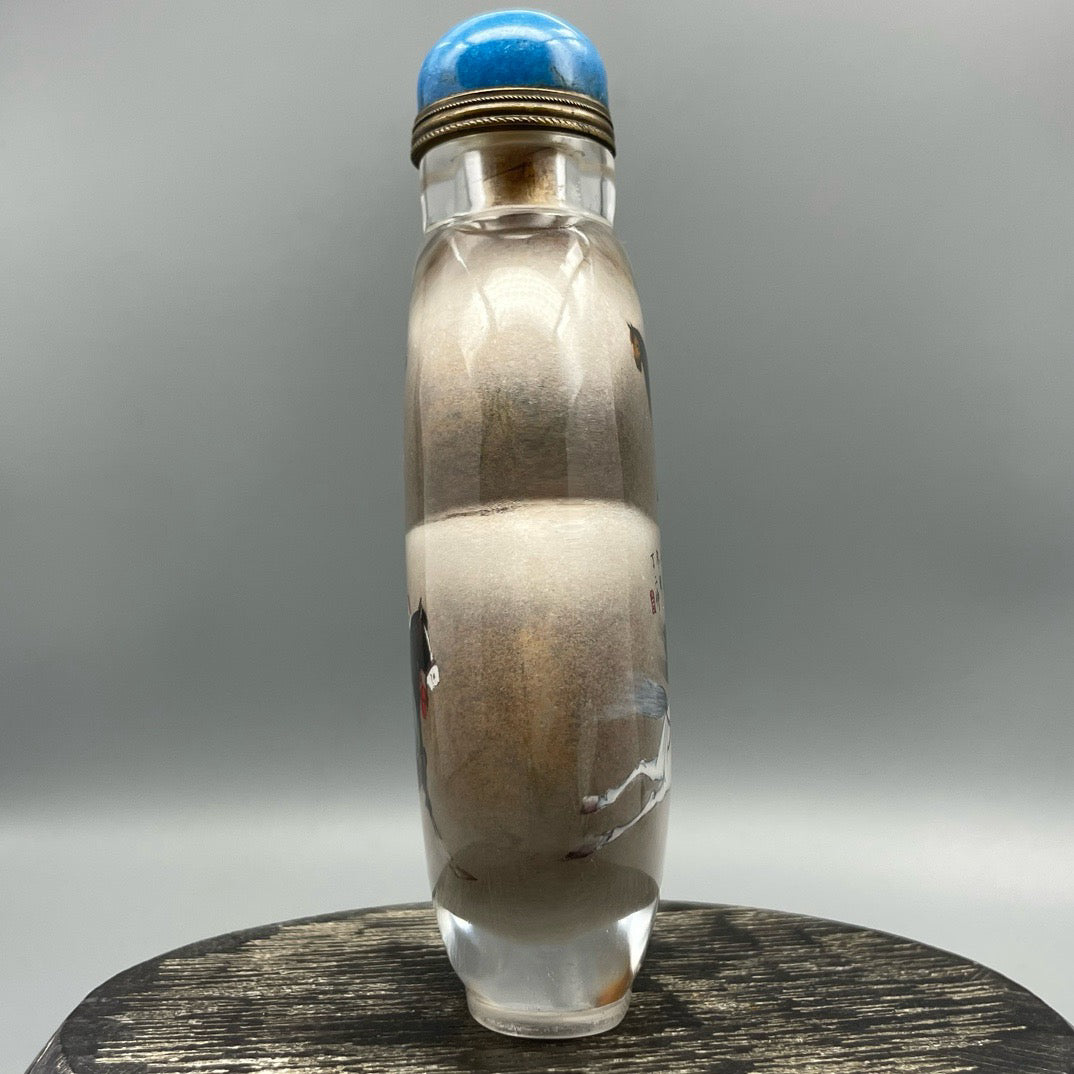 Chinese antique thick tire old glass snuff bottle