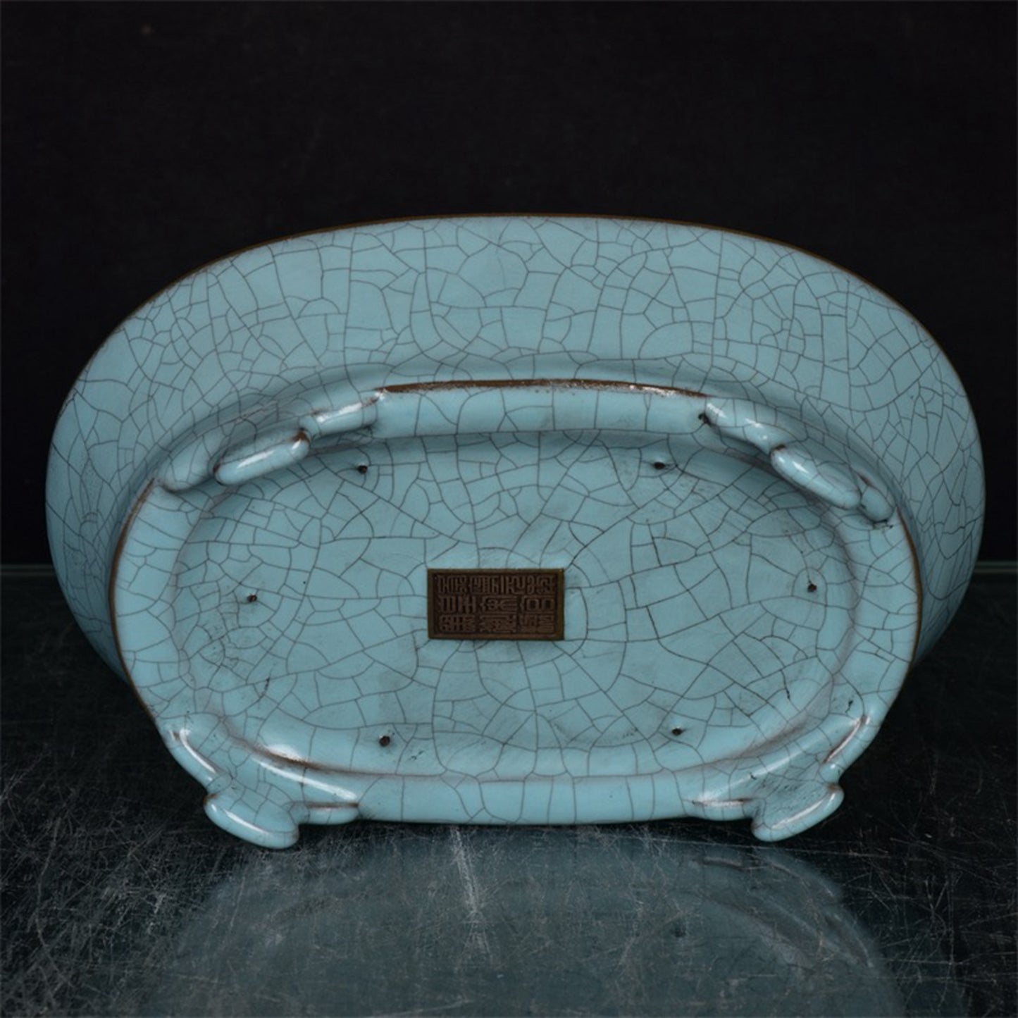 Chinese Antique Four legged Pen Wash