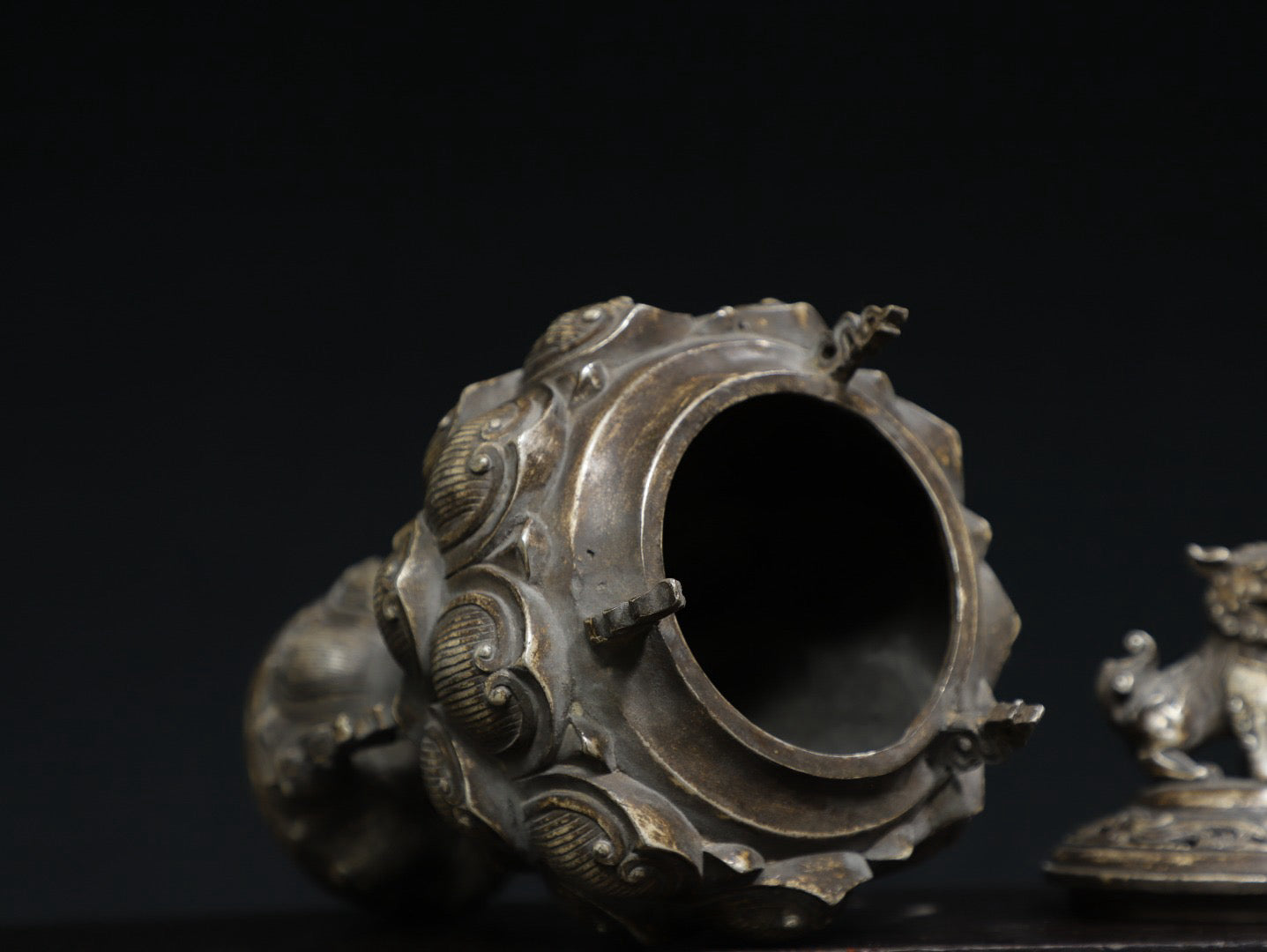 Pure copper lotus lion lid smoking furnace incense burner