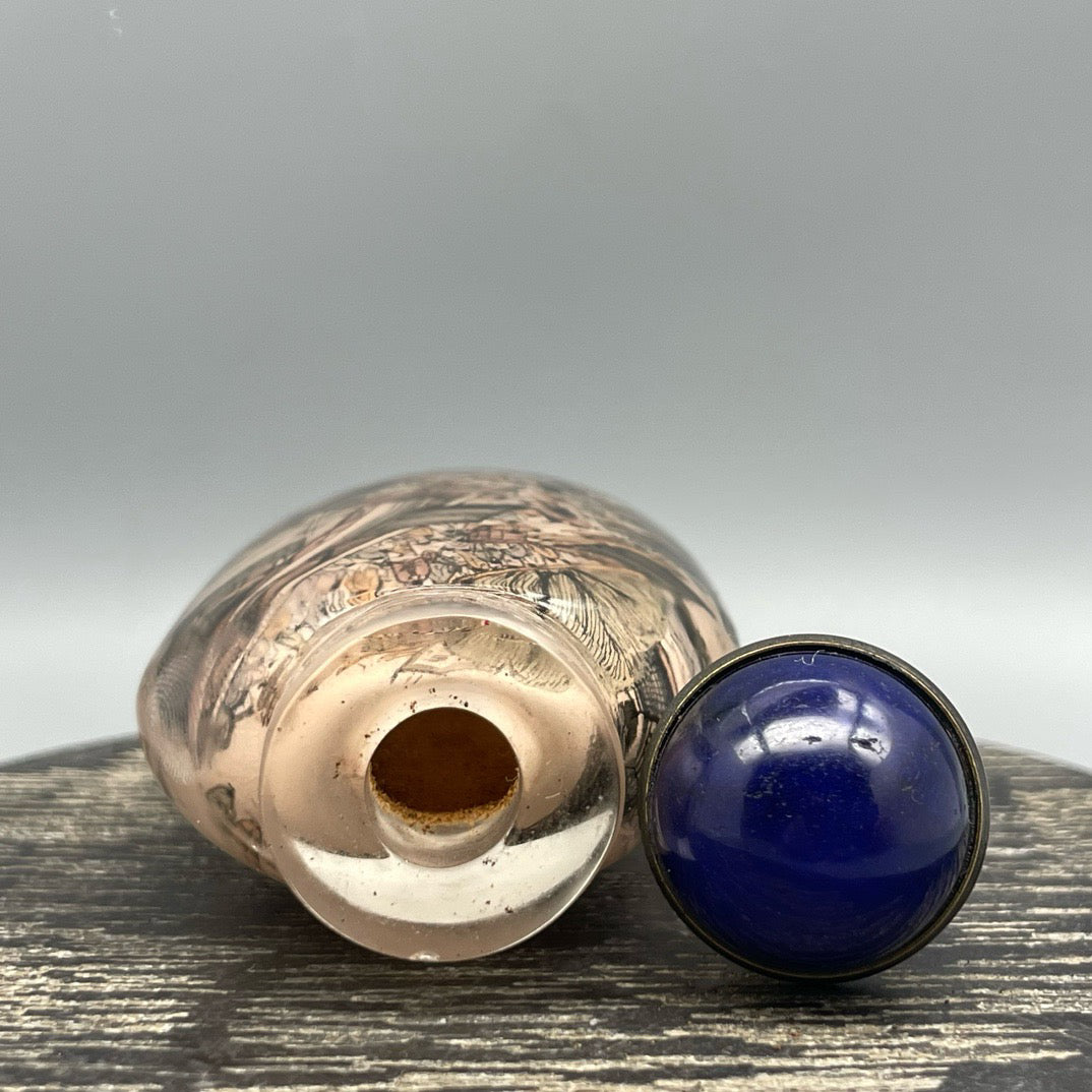 Chinese antique thick tire old glass snuff bottle