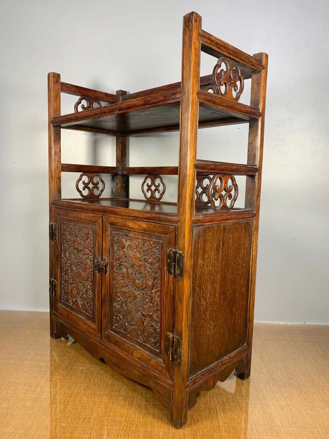 Chinese antique rosewood tea cabinet