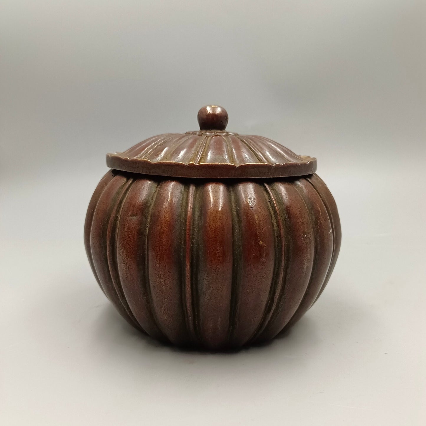 Chinese antique pumpkin copper jar