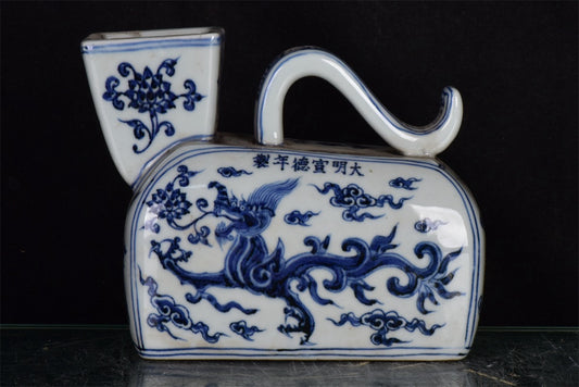 Chinese antique blue and white entangled branch dragon patterned square night pot