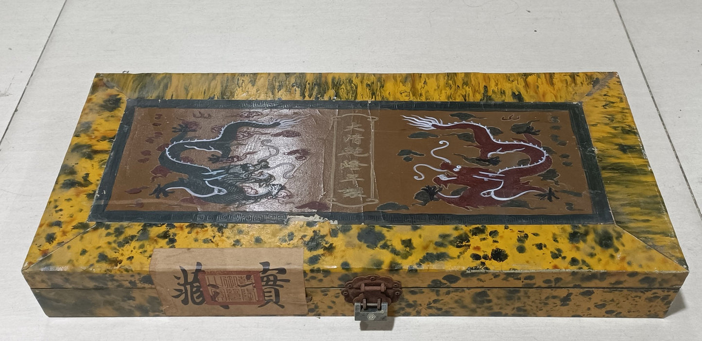 Lacquerware box
