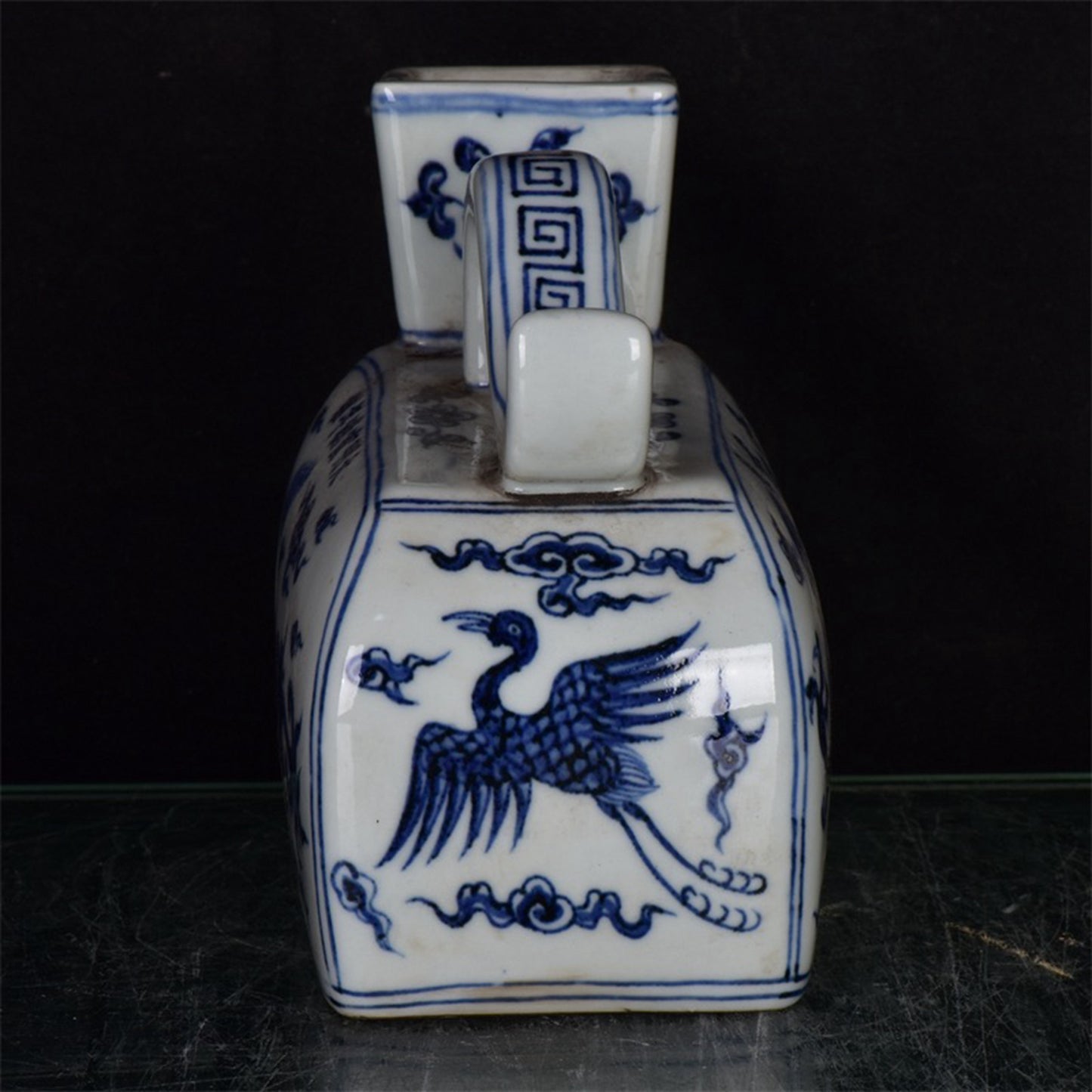 Chinese antique blue and white entangled branch dragon patterned square night pot