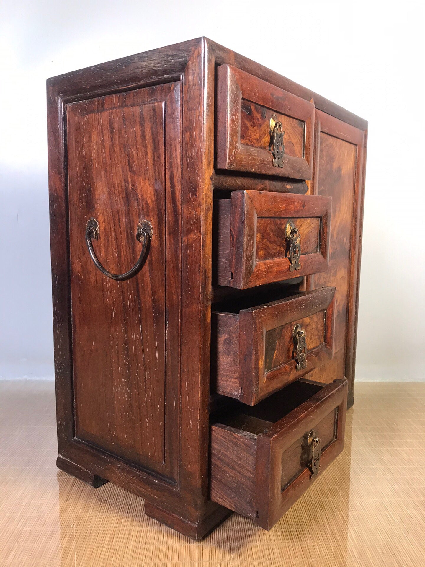 Chinese antique rosewood cabinet