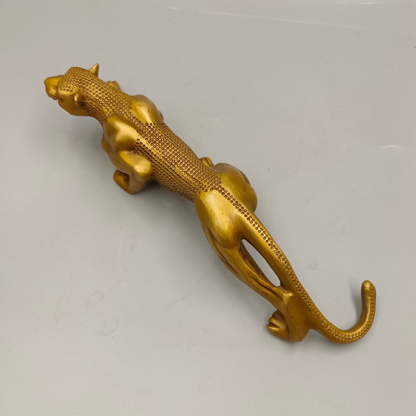 Chinese antique gold leopard copper ornaments