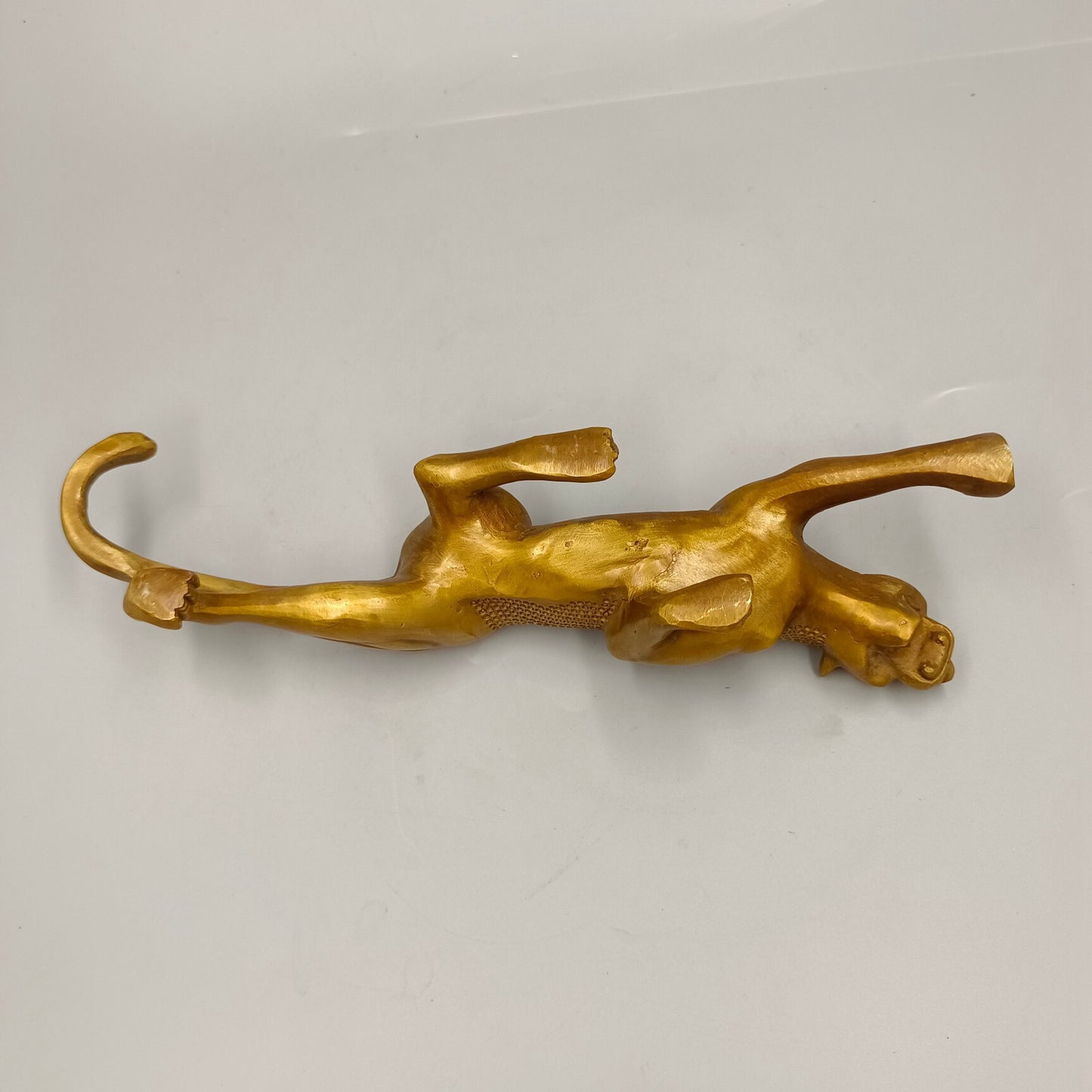 Chinese antique gold leopard copper ornaments