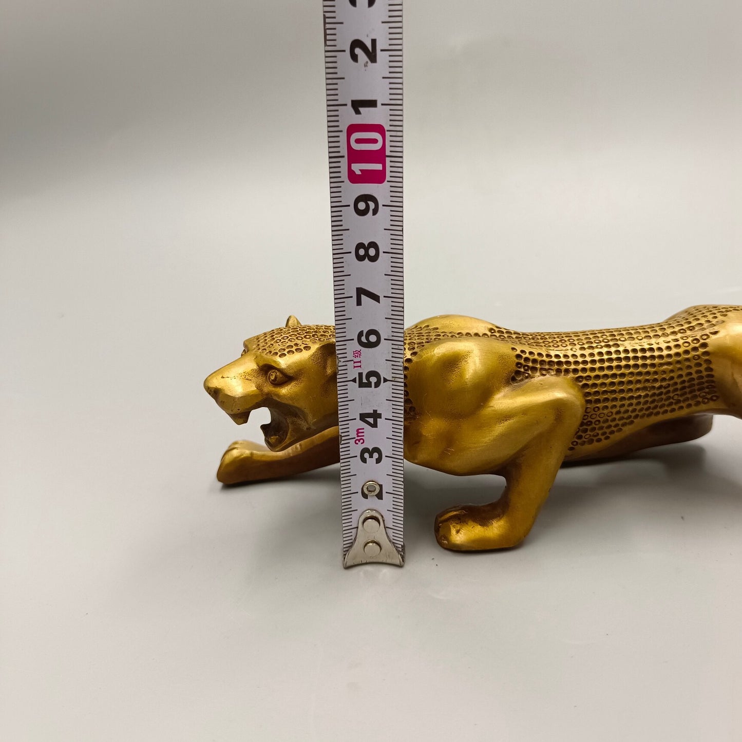 Chinese antique gold leopard copper ornaments