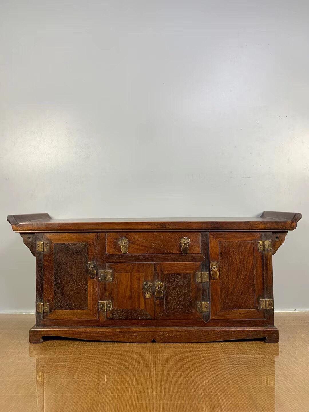 Chinese antique rosewood cabinet
