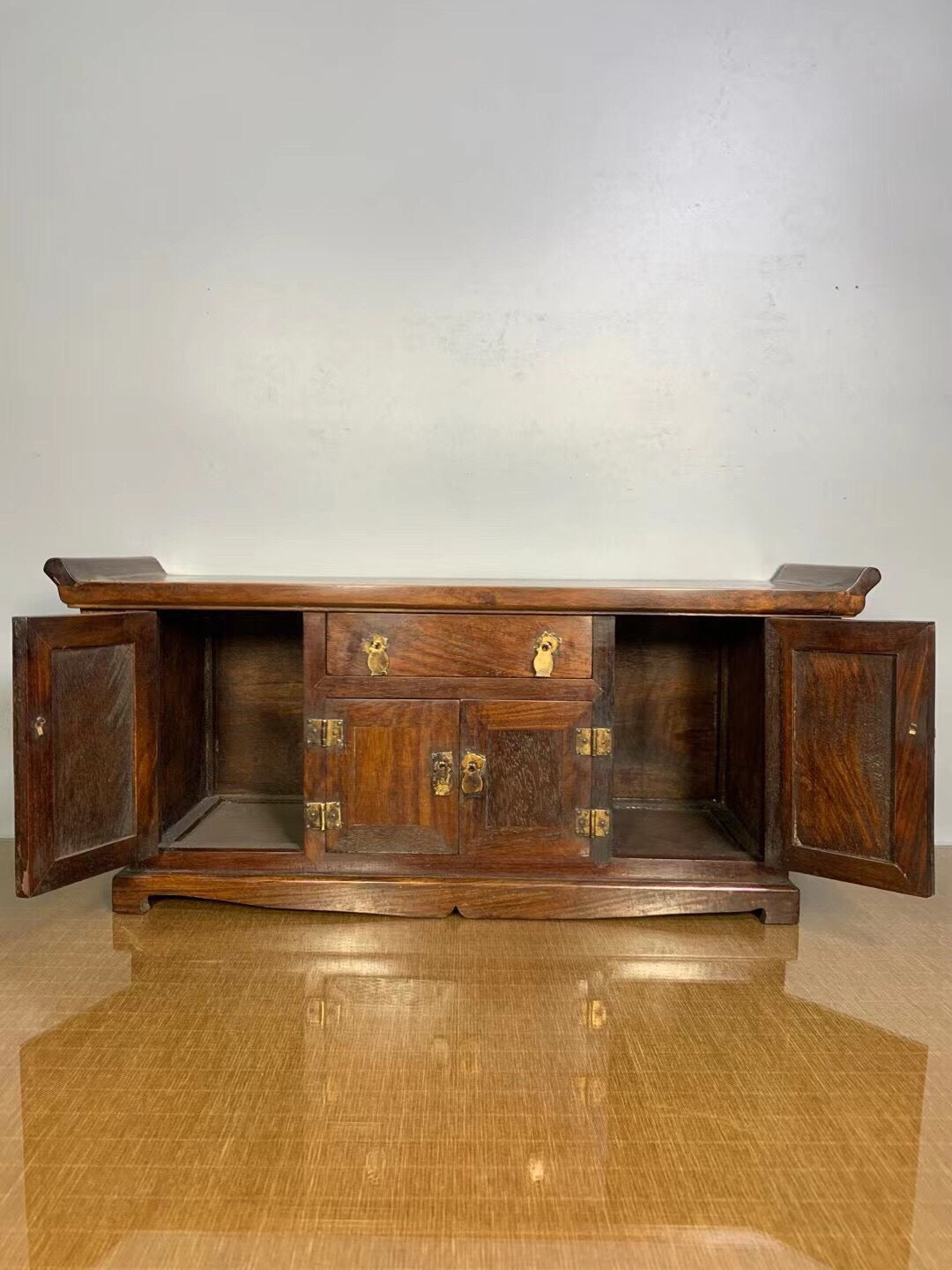 Chinese antique rosewood cabinet