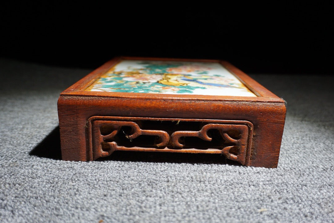 Chinese antique rosewood inlaid porcelain plate with a happy eyebrow base