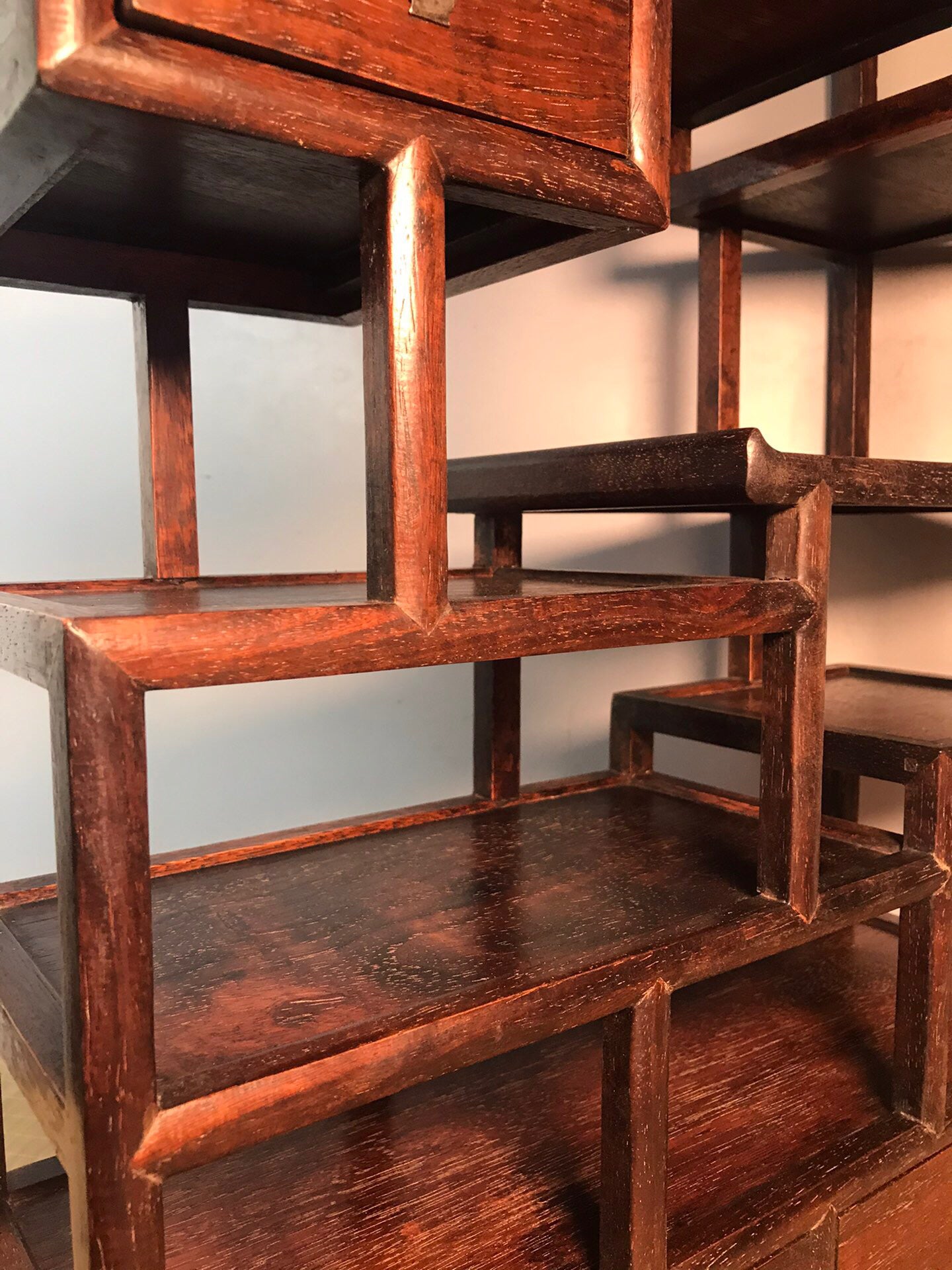 Chinese antique rosewood antique stand