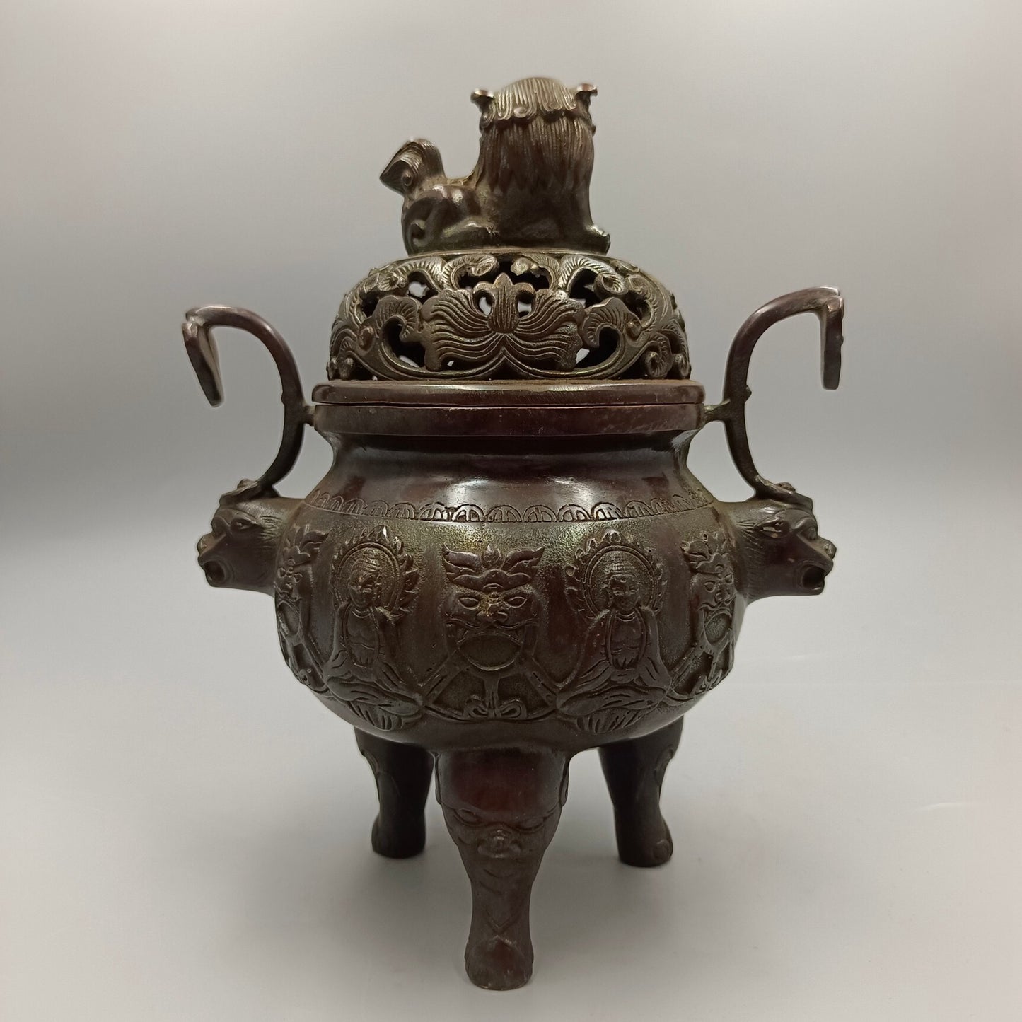 Chinese Antique Ruyi Ear Lion Cover Buddha Light Illuminating Copper Incense Burner