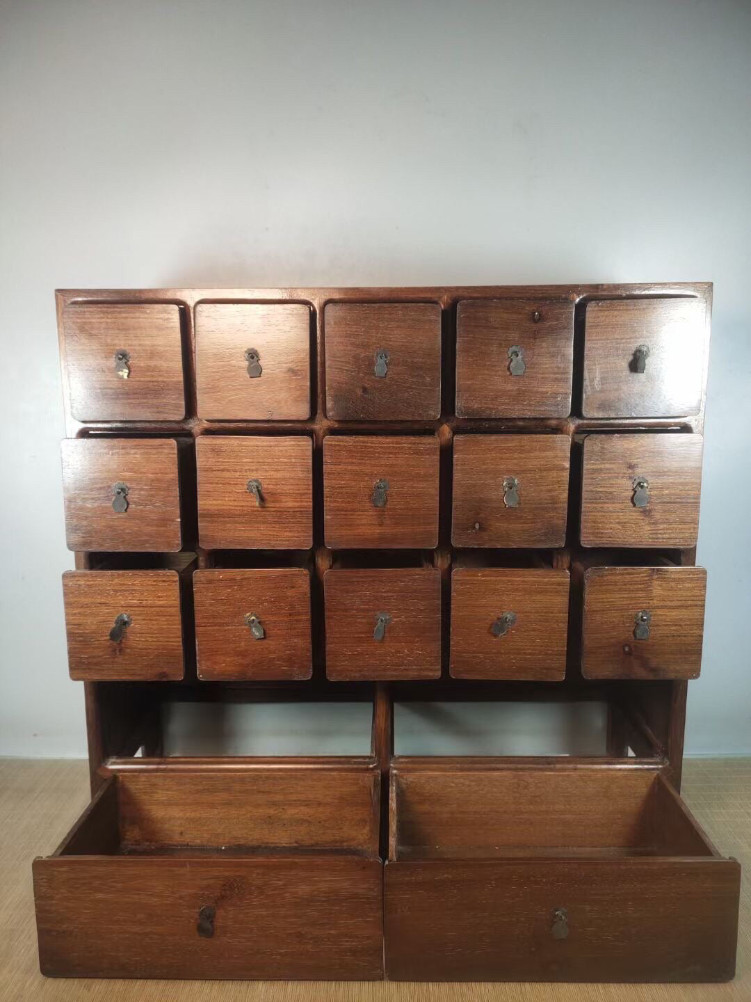 Chinese antique rosewood medicine box