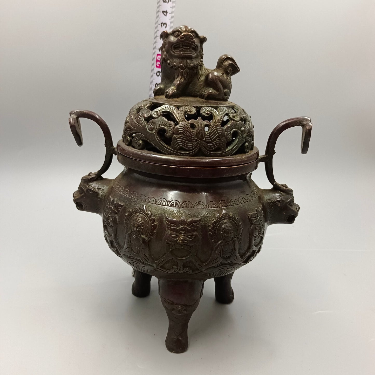 Chinese Antique Ruyi Ear Lion Cover Buddha Light Illuminating Copper Incense Burner