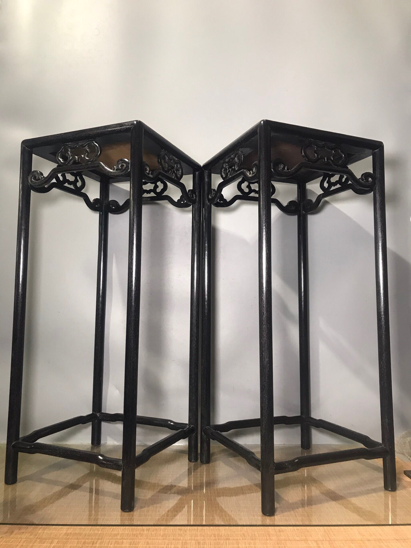 Chinese antique pear wood flower rack