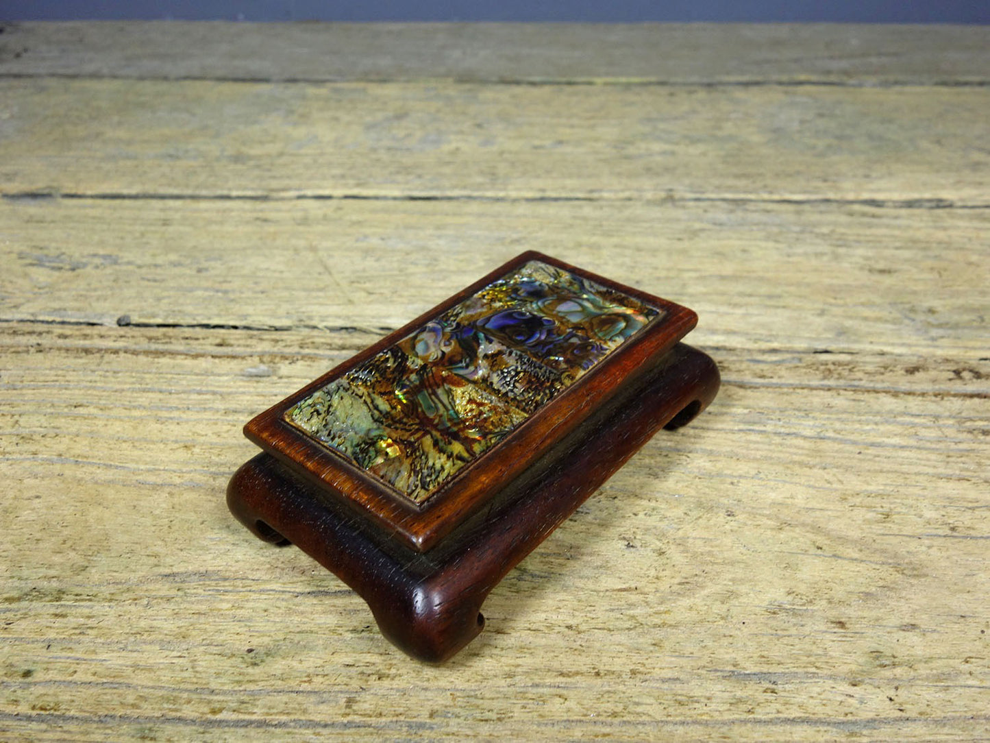 Hua Li Mu Precision Inlaid Colored Shell Long Base