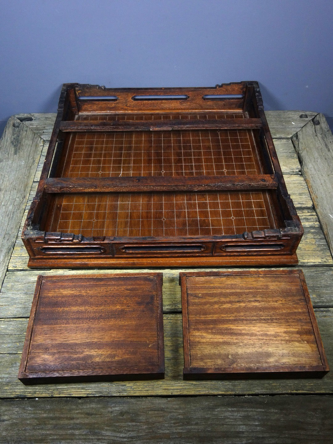 Pear wood precision double-sided chess table