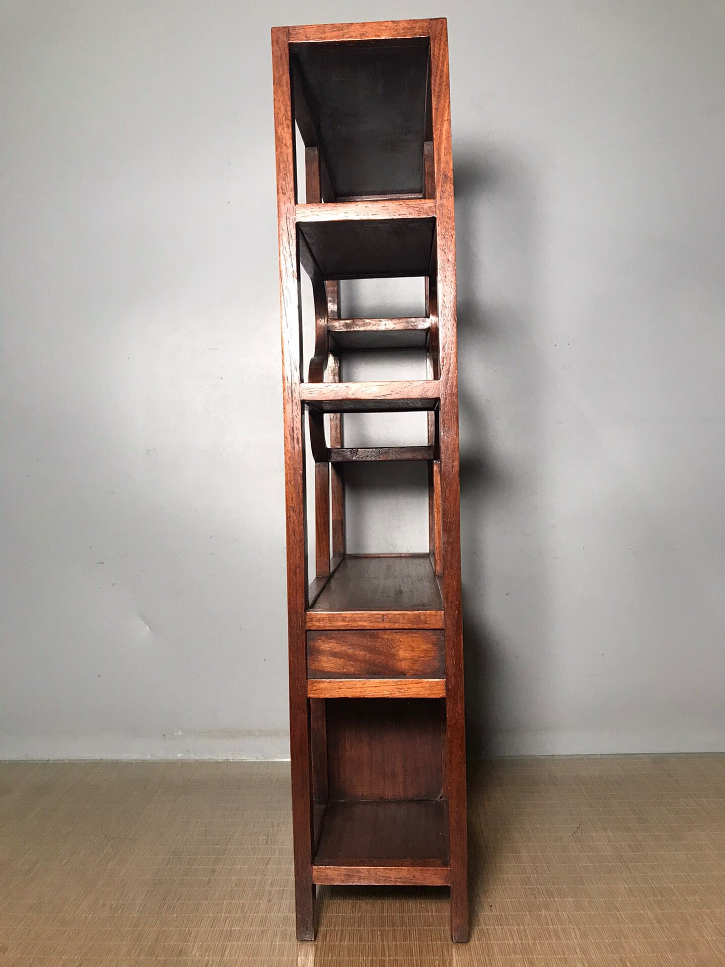 Chinese antique rosewood antique cabinet