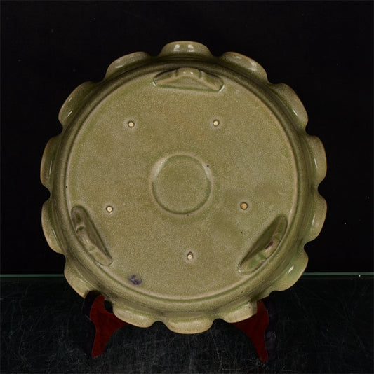 Chinese Antique Relief Three legged Wash
