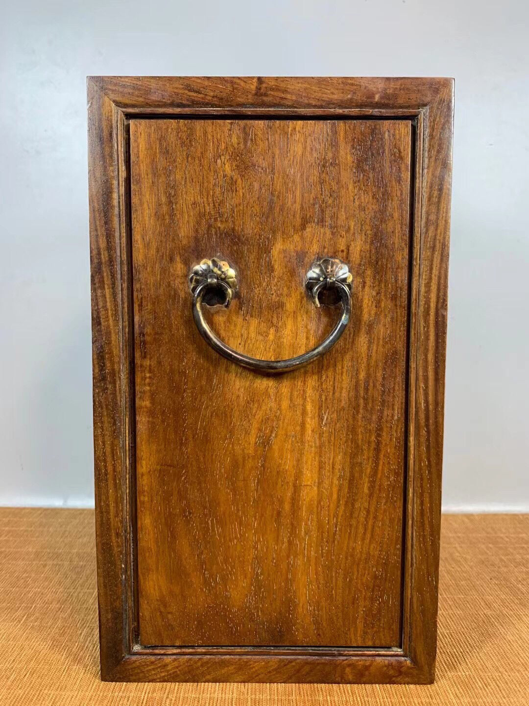 Chinese antique rosewood six bucket cabinet