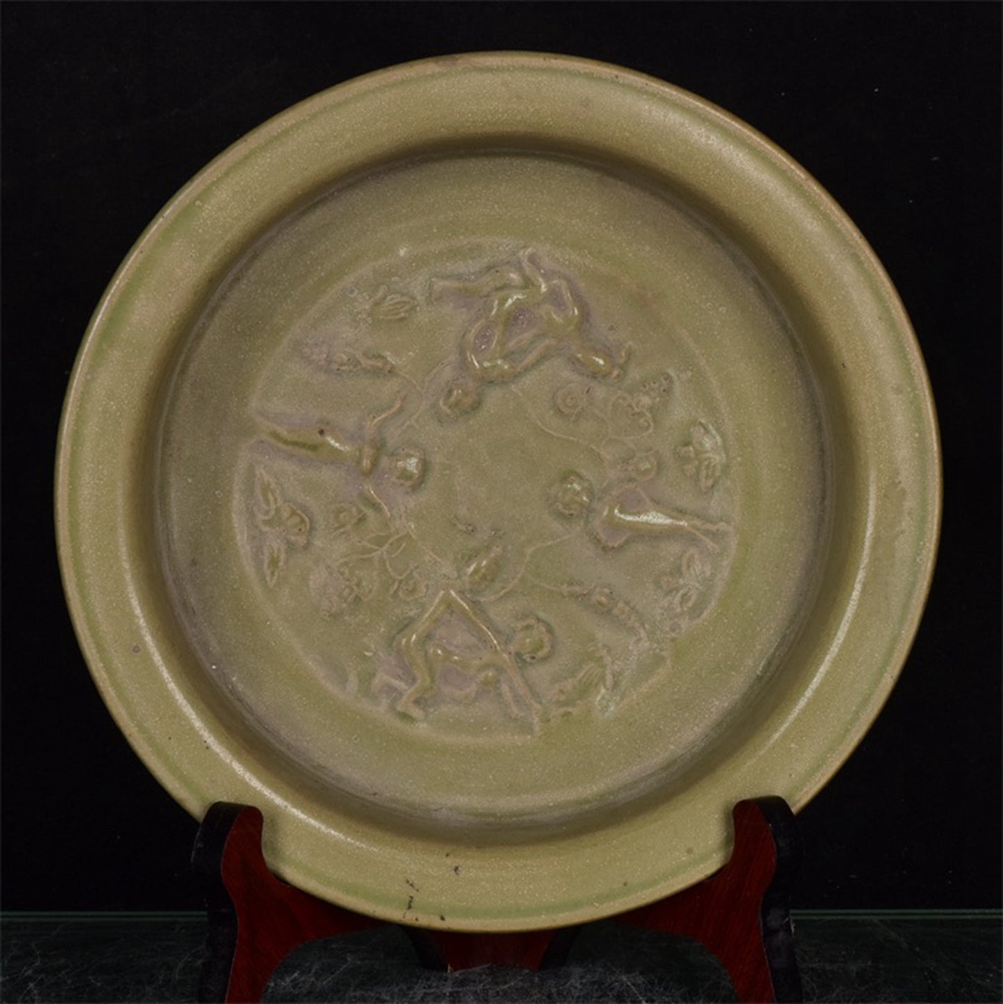 Chinese Antique Relief Three legged Wash
