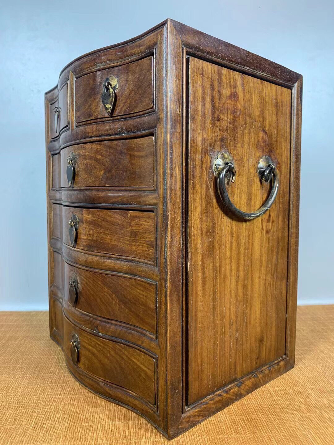 Chinese antique rosewood six bucket cabinet