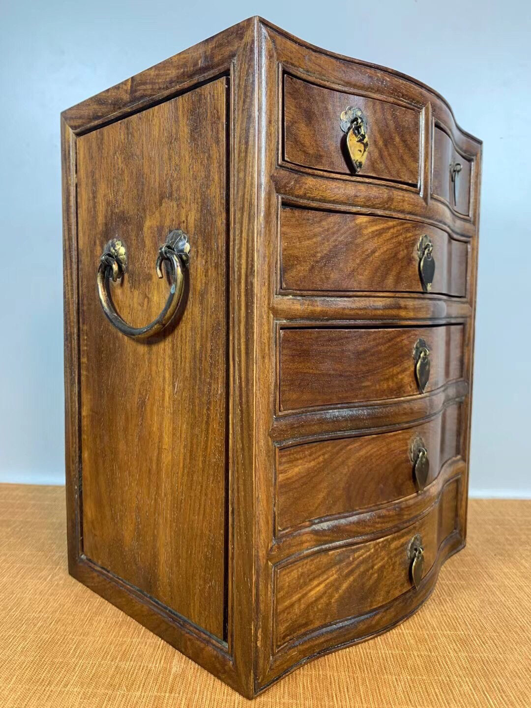 Chinese antique rosewood six bucket cabinet