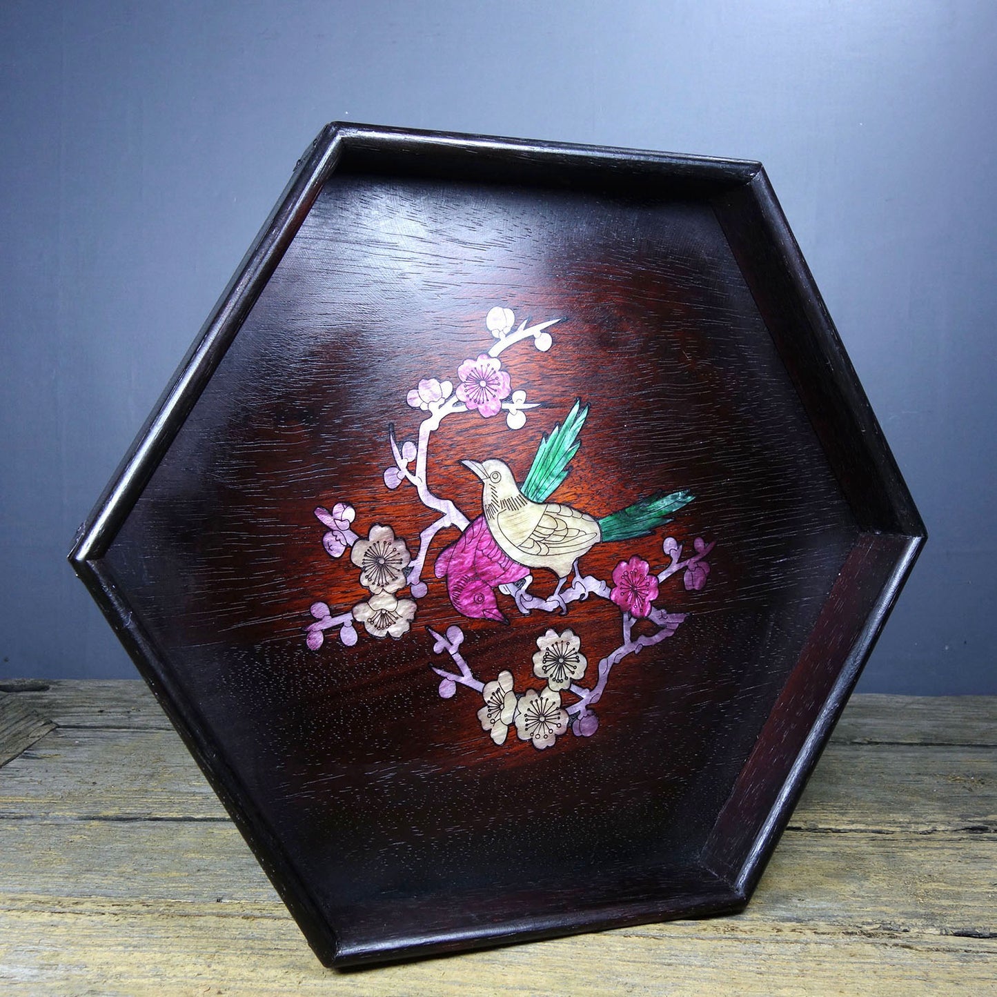 Pear wood inlaid shell plate