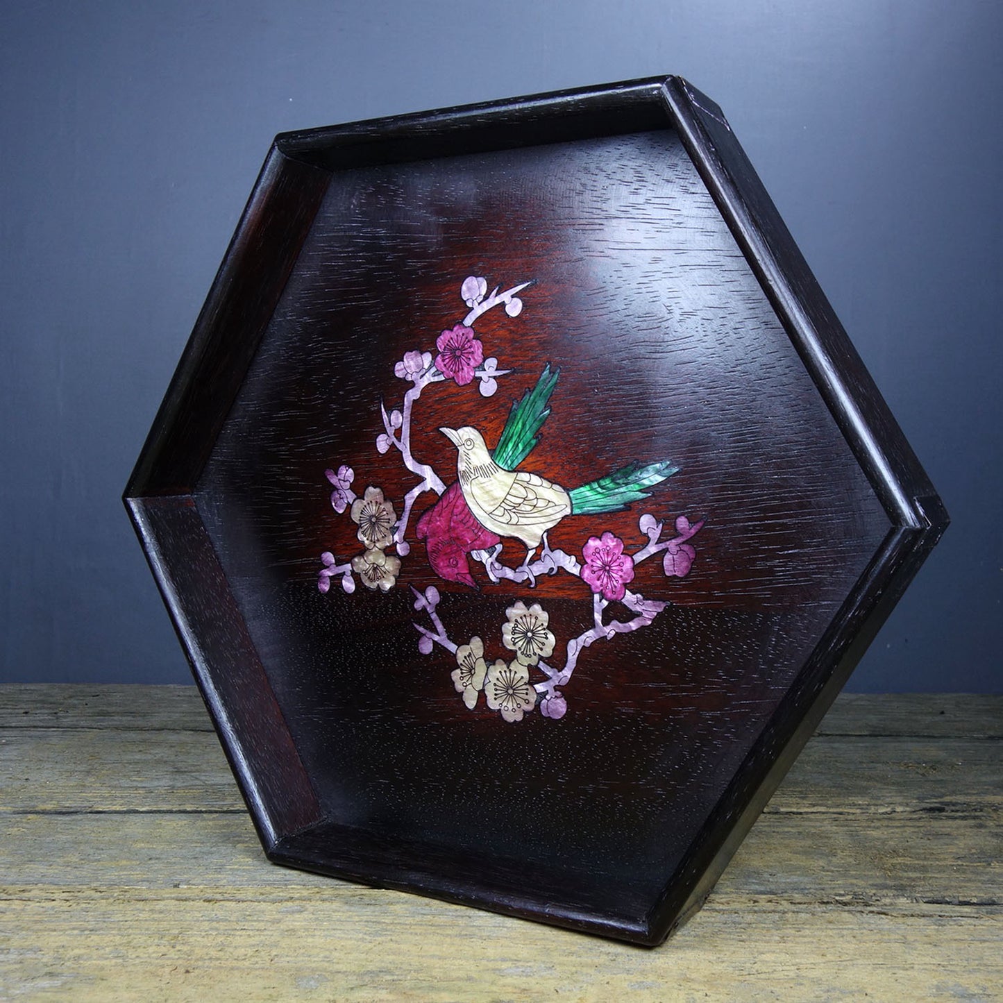 Pear wood inlaid shell plate