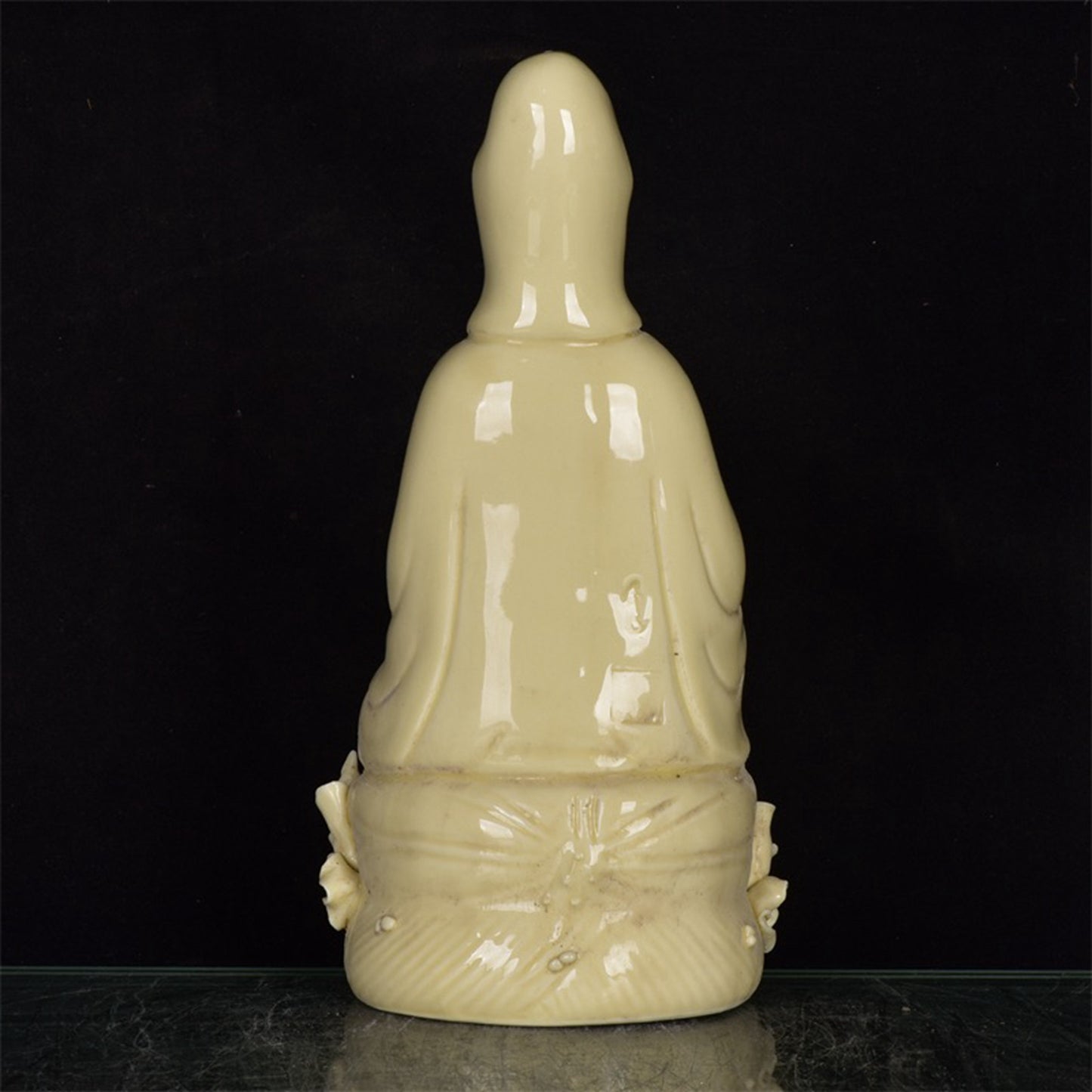 Chinese antique white porcelain sitting lotus Guanyin