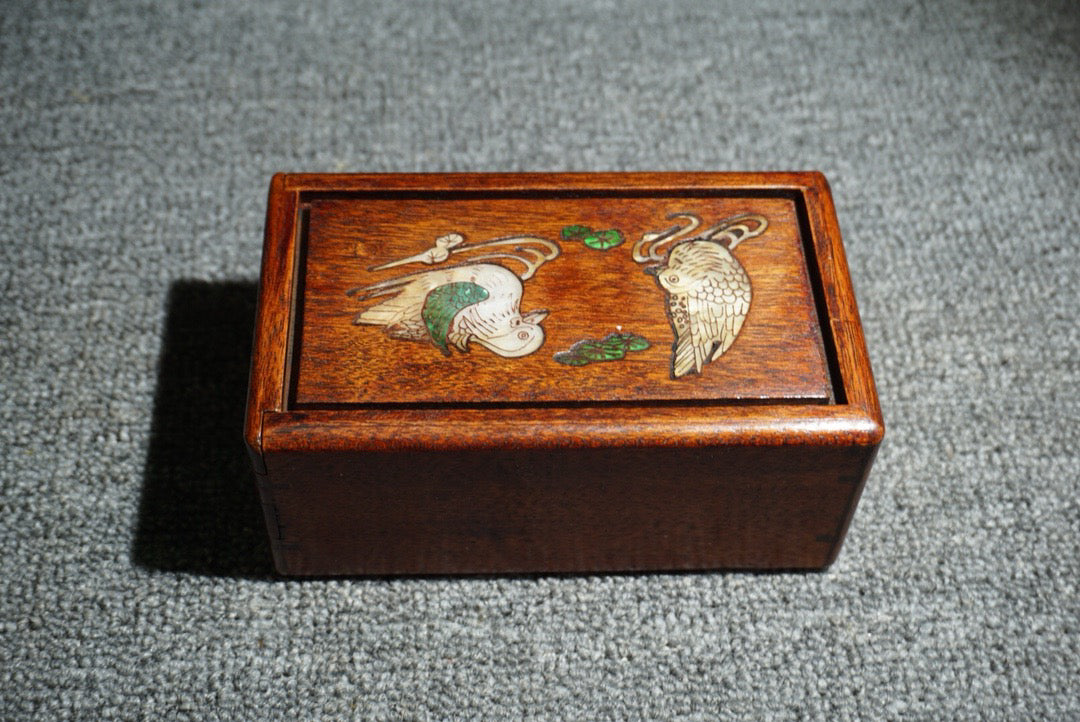 Chinese antique rosewood inlaid shell small mechanism box