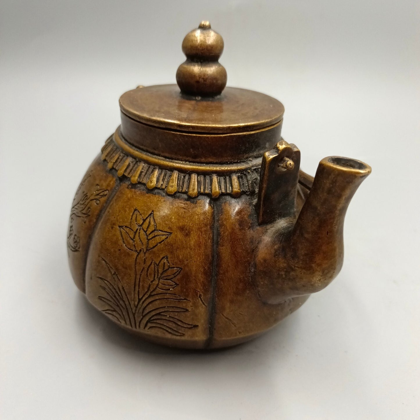 Chinese Antique Plum Orchid Bamboo Chrysanthemum Lifting Beam Pot Copper Wine Pot