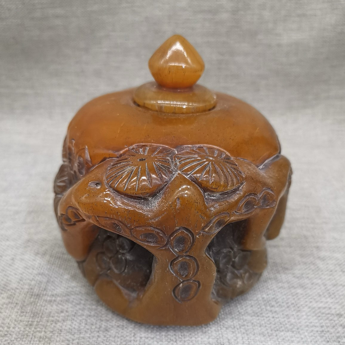Cowhorn teapot