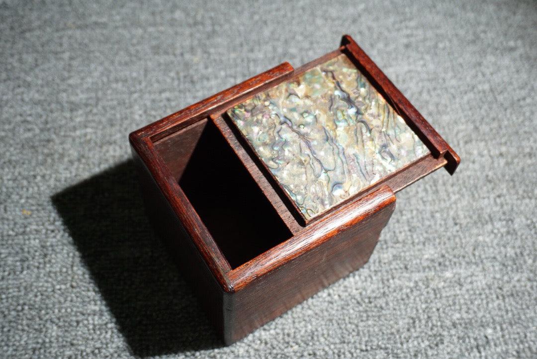 Chinese antique rosewood square mechanism box