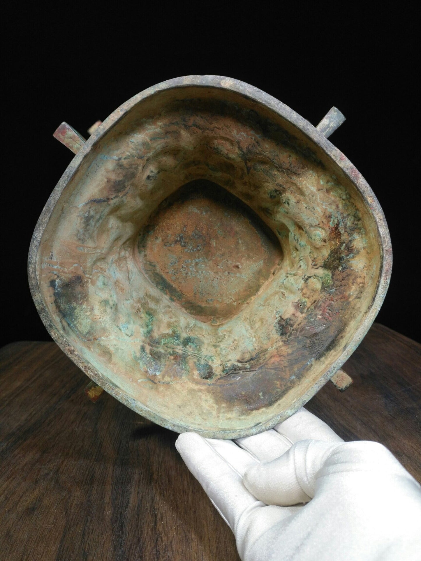 Chinese antique bronze, "What is the respect for gluttonous patterns?"
