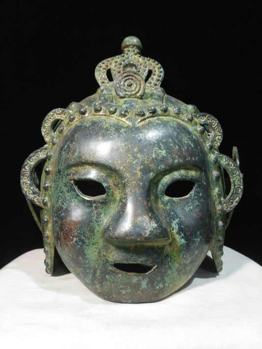 Chinese antique bronze helmet