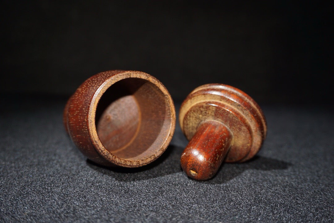 Chinese antique rosewood trigger box