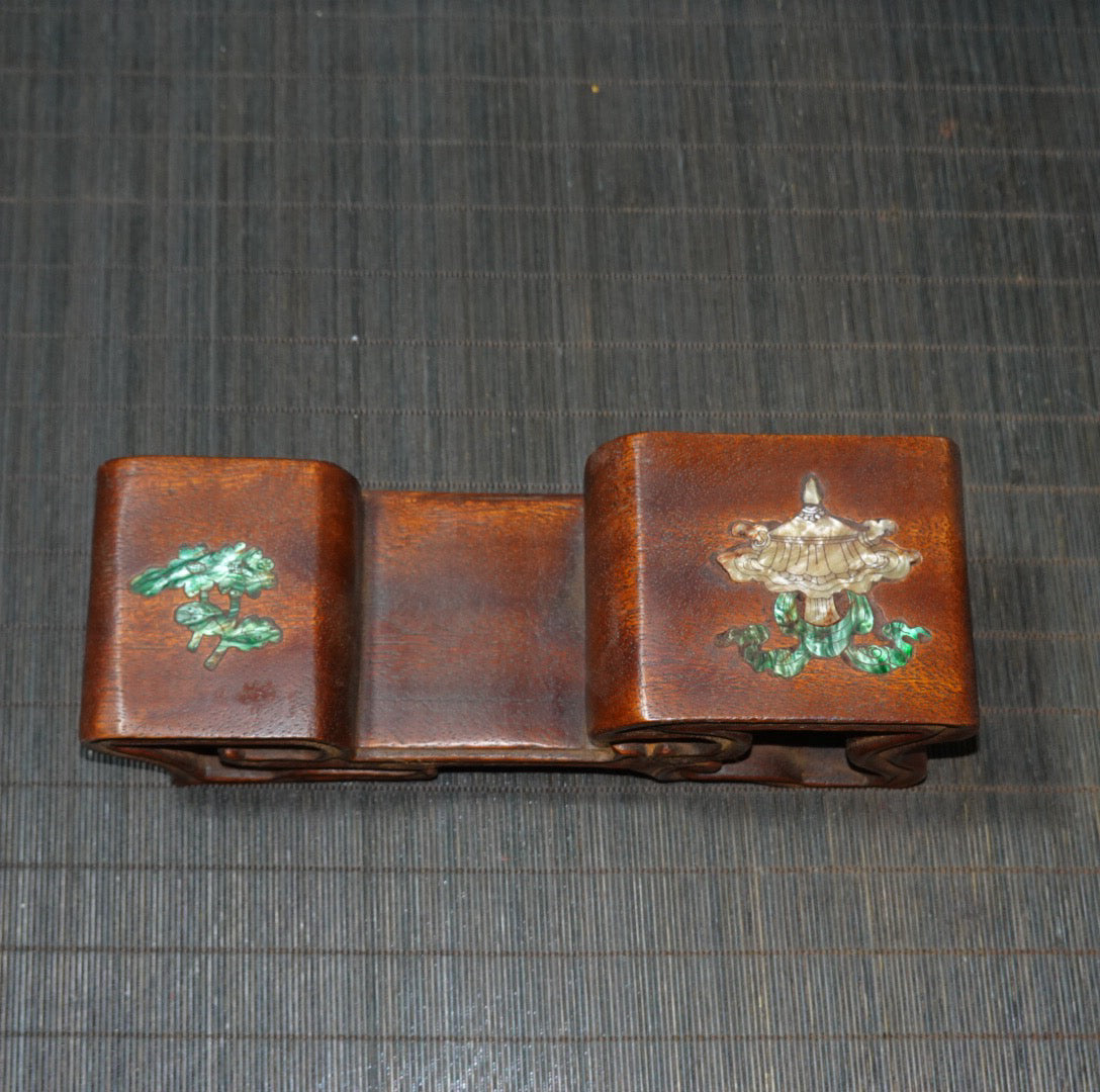 Double layered base with rosewood inlaid colored shells