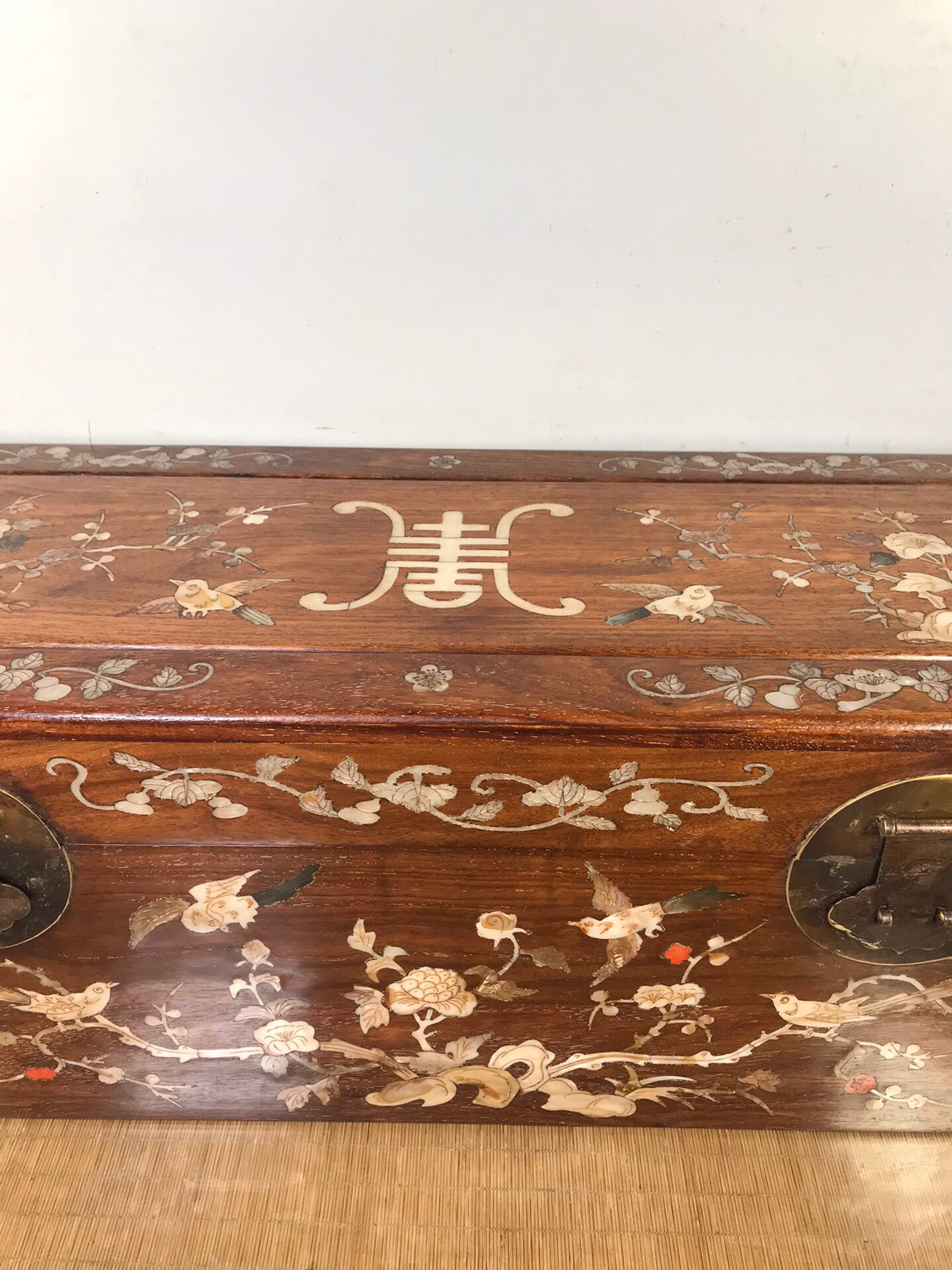 Chinese antique rosewood painting box