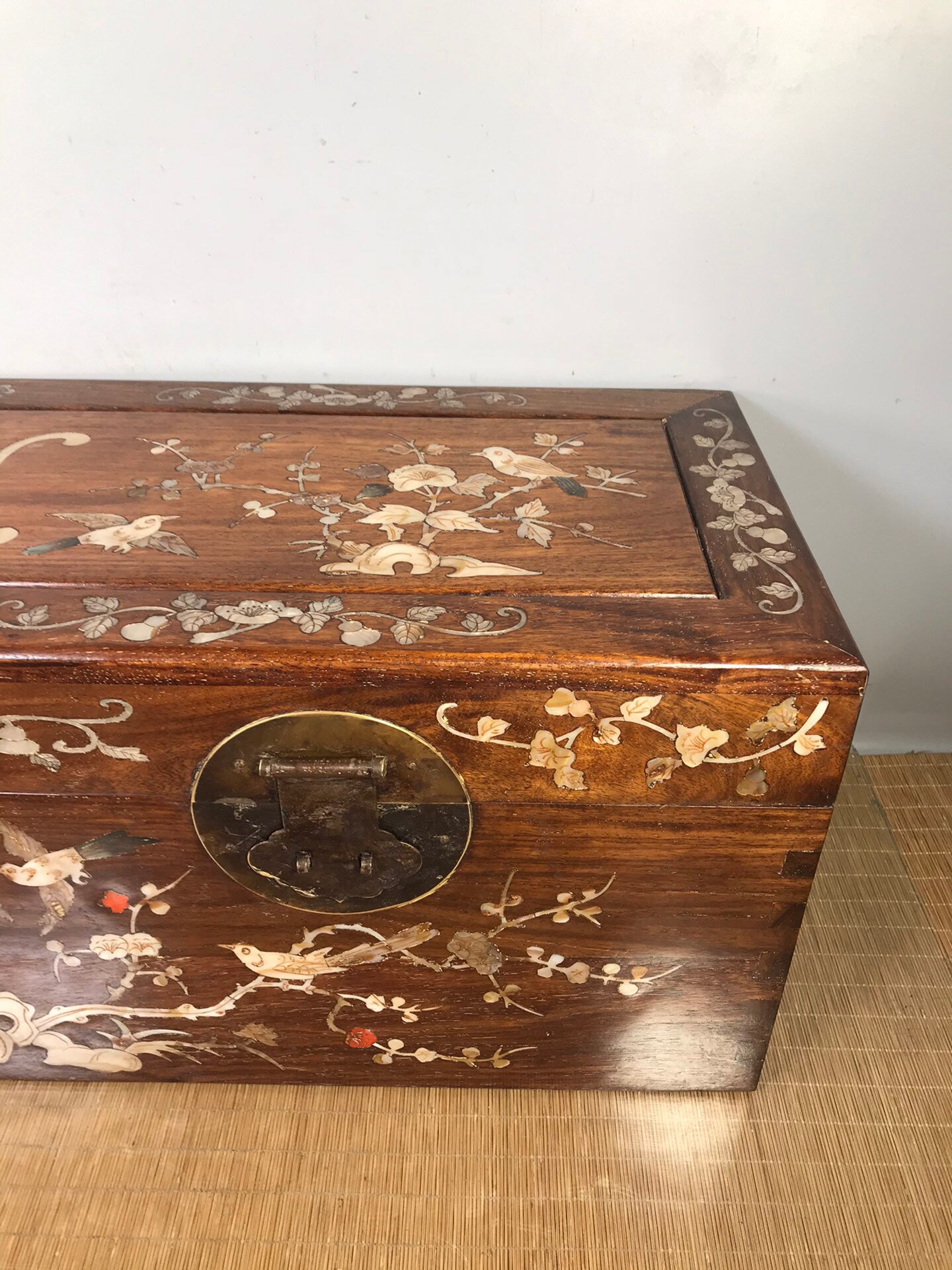 Chinese antique rosewood painting box