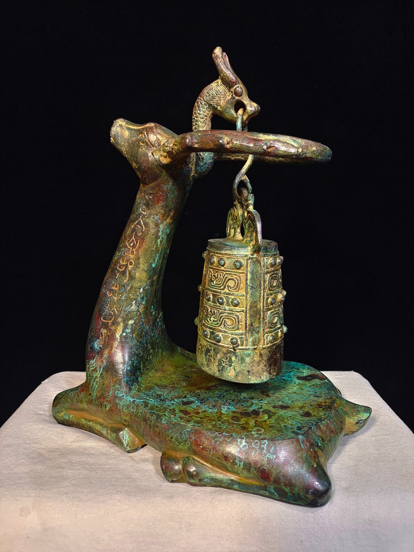 Chinese antique bronze "Kneeling Deer and Bow Bell"