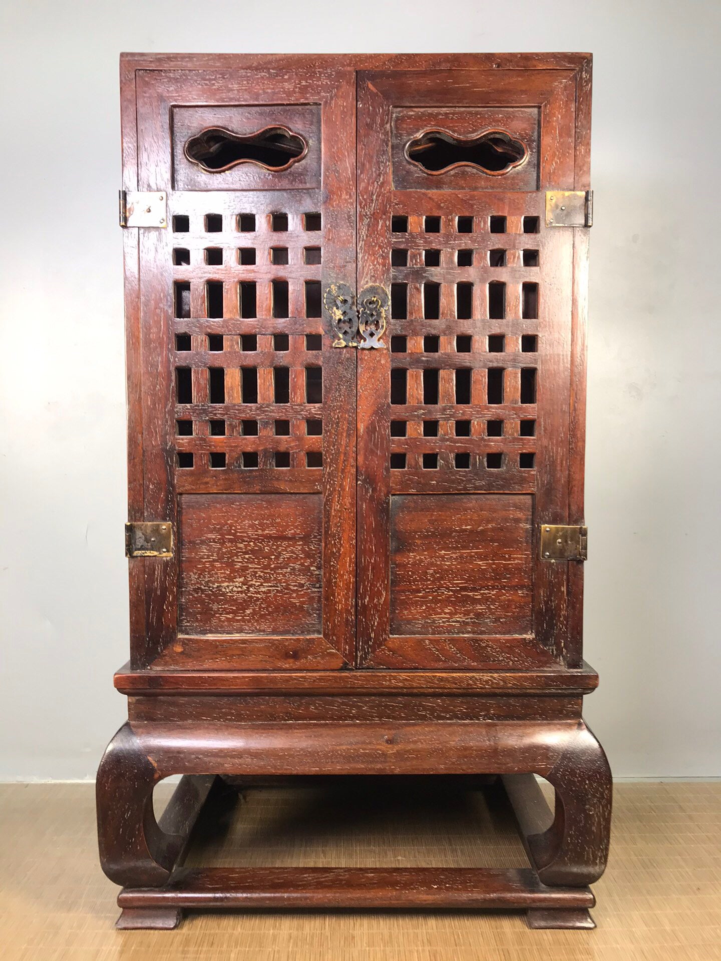 Chinese antique rosewood hollow Buddha seat