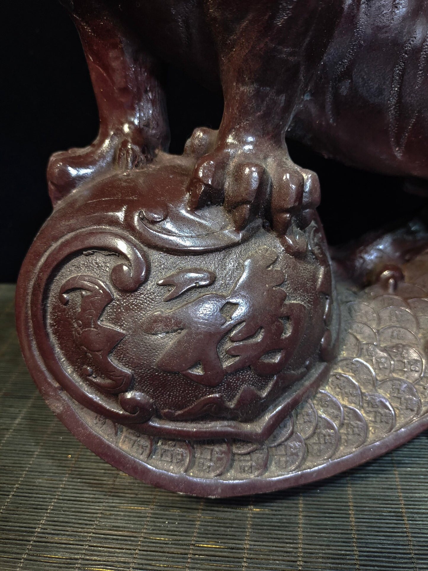 Chinese antique pure copper "Rising Tiger Step by Step"