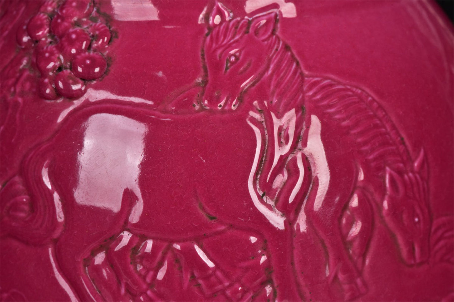 Chinese antique carmine red relief statue