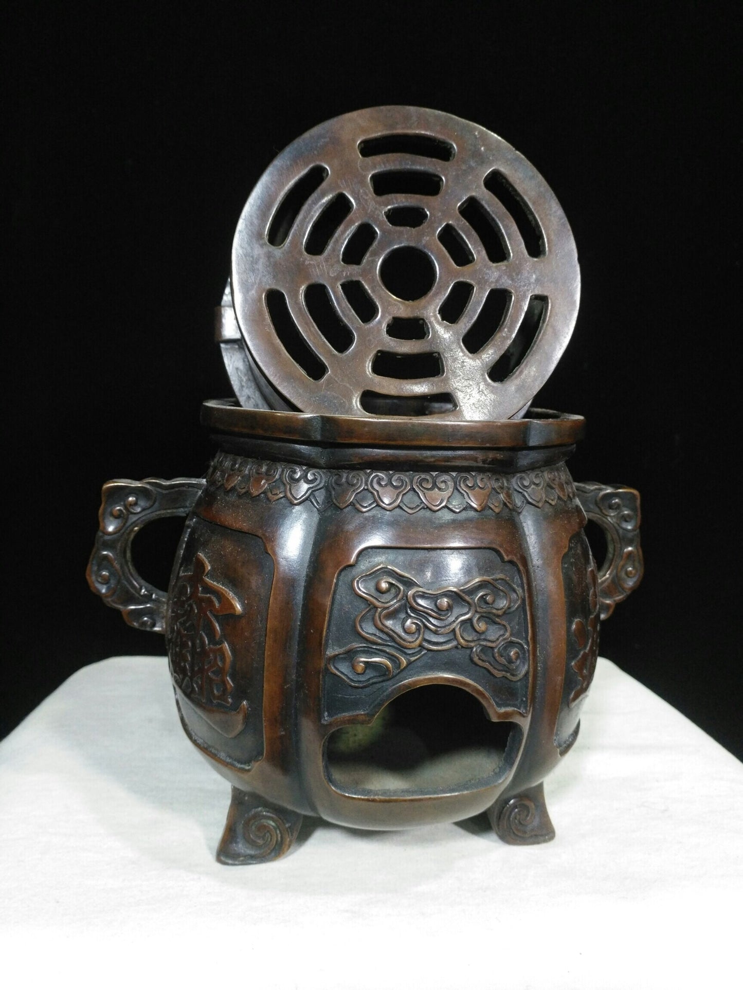 Chinese antique pure copper "Zhaocai Jinbao Charcoal Stove"