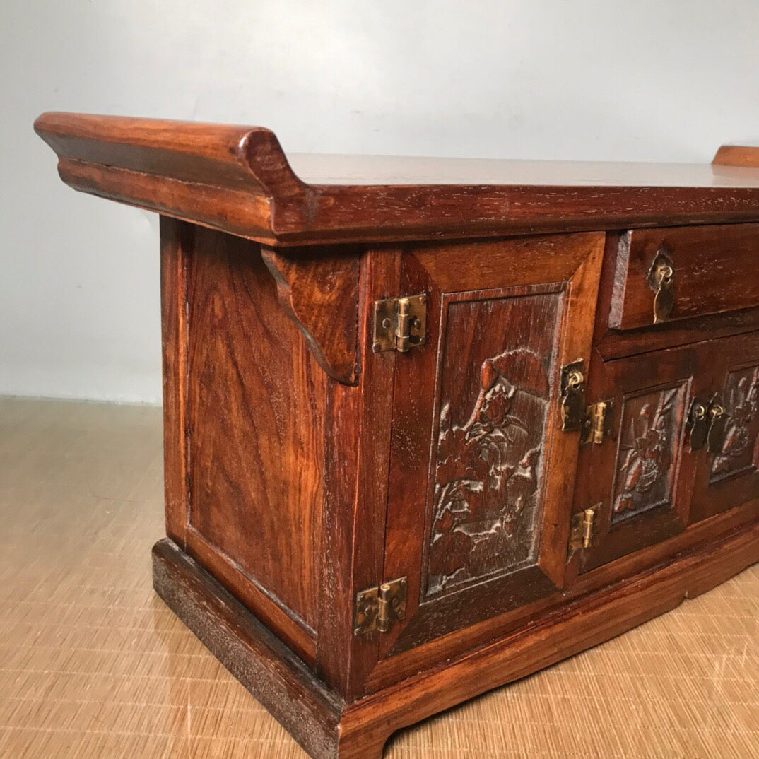 Chinese antique rosewood cabinet